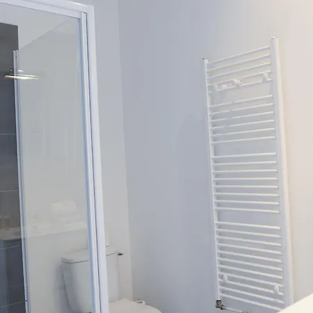 Avenue, Centre, Convivialité, Confort Apartamento